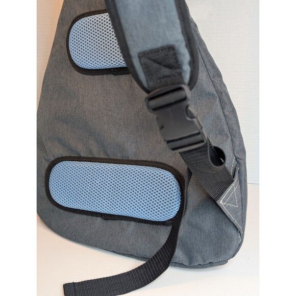 Franklin Sports Pickleball Sling Bag Backpack Blue - Picture 9 of 13